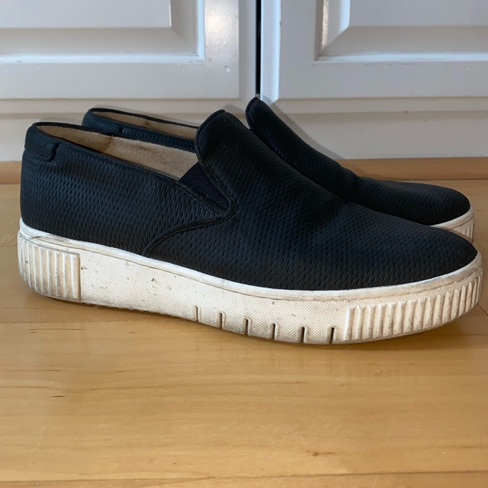 WOMEN'S SOUL NATURALIZER TIA PLATFORM SNEAKERS
